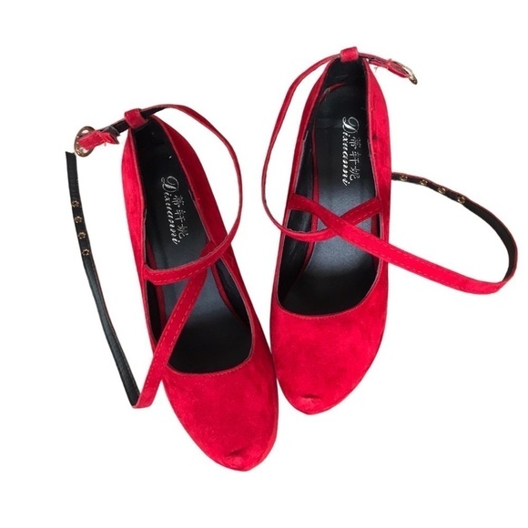 Red velvet platform heels sz 8.5 ankle Strappy stiletto Sexy MWOT valentines day - Picture 9 of 14